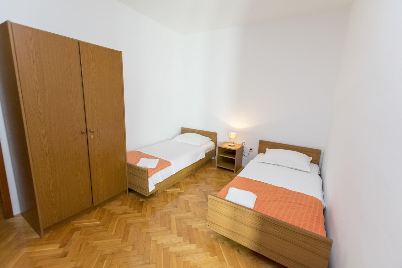 Apartments Jere Stipe Primošten Eksteriør billede